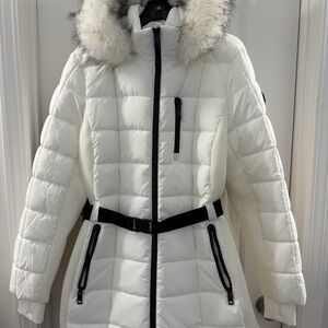 Michael Kors White Puffer Coat with Faux Fur Trim